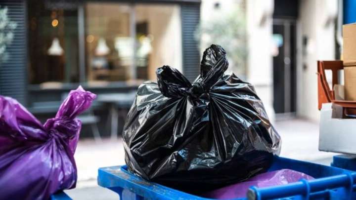 Өскеменде әйел сәбиін үйде босанып, мүрдесін қоқысқа тастаған