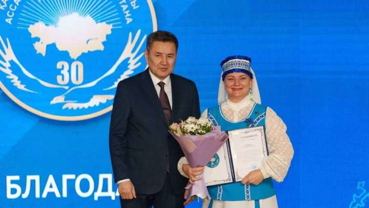 Өскеменде ҚХА-ның 30 жылдығына арналған ескерткіш тақта ашылды