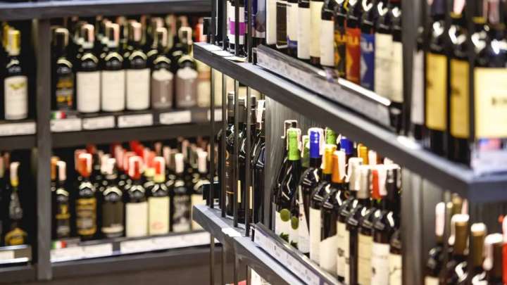 Тараз тұрғыны арақ ұрлағаны үшін 2 жылға сотталды