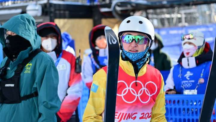 «Жамбасым шығып кетті»: Танымал спортшы қыз мансабын аяқтады