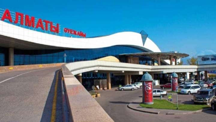 Қасым-Жомарт Тоқаев әуежайда қылмыскерді ұстауға көмектескен азаматты мемлекеттік наградаға ұсынуды тапсырды