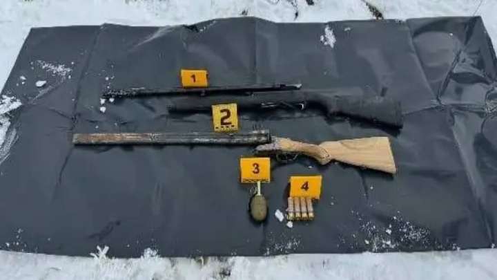 Үш күнде 30-дан астам қару жасырылған жер анықталды