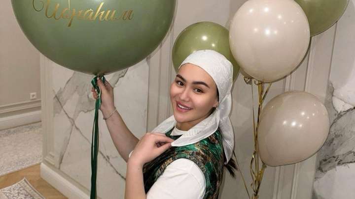 Төреғали Төреәлінің қарындасы үйінен үлкен көлемде ақша ұрланғанын айтты