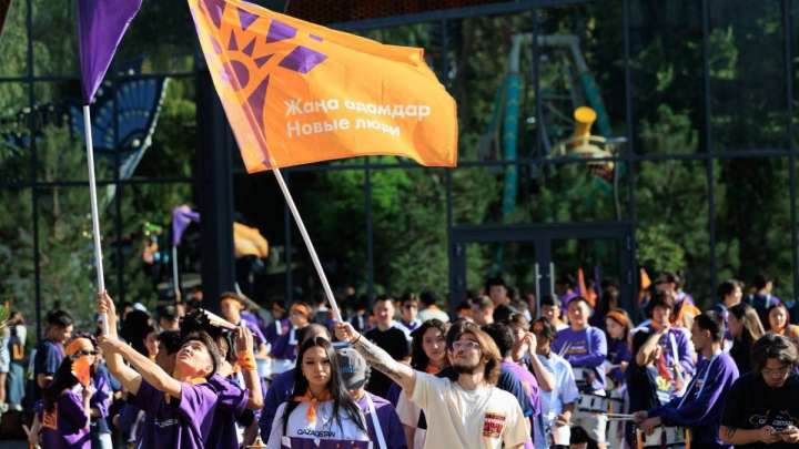 Алматыда «Жаңа адамдар» барабандар шоуын ұйымдастырды