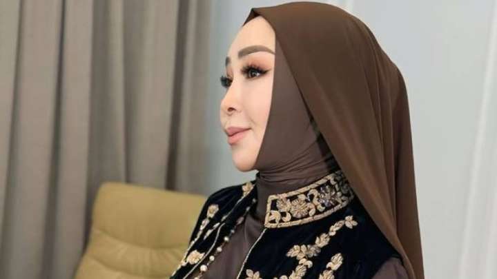 Айнұр Тұрсынбаева ажырасқан соң тойға да шақырмай қойғанын айтты