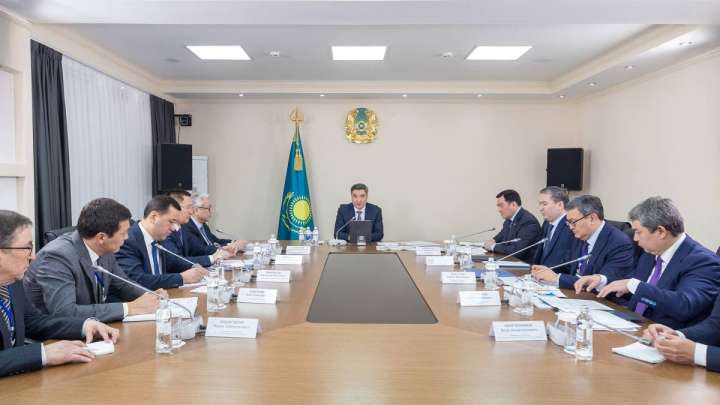 Бектенов Екібастұз ГРЭС аумағында республикалық кеңес өткізді