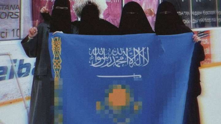 Атырауда туды қорлаған қыздарға сот үкімі шығарды