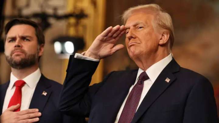 Трамптың Путин мен Зеленскийге көңілі толмай отыр