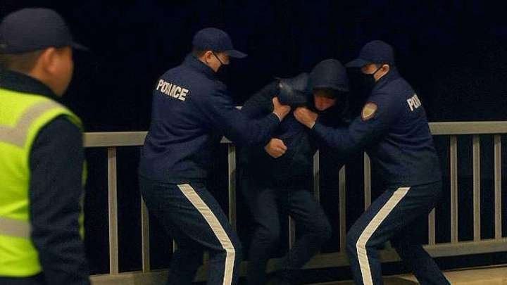 Абай облысында ер адам өзіне қол салмақ болған