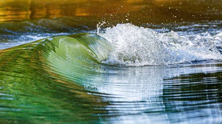 Ақмола облысында су басқан жолмен өтпекші болған көлік жүргізушісі өлі табылды