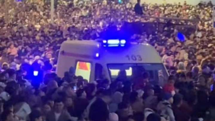 "Пышақ сұғылған". Димаш Құдайберген қатысқан мерекелік шарада төтенше жағдай болды