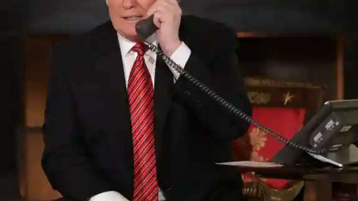 Трамп Қытайға ескерту жасап, ойлануға бір күн уақыт берді