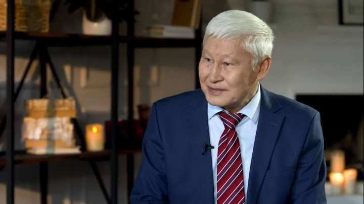 "Бәрі өтпейді" - Асқар Жұмаділдаев Жаңа академия құрамына қатысты сұраққа жауап берді