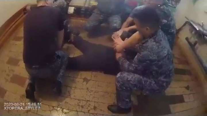 Атбасардағы азаптау ісі: алқабилер үкімінің күші жойылды