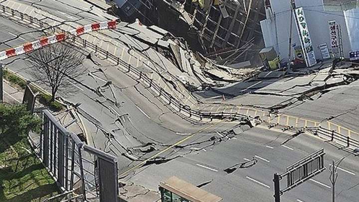 Салынып жатқан метро опырылды: бір адам табылмай жатыр