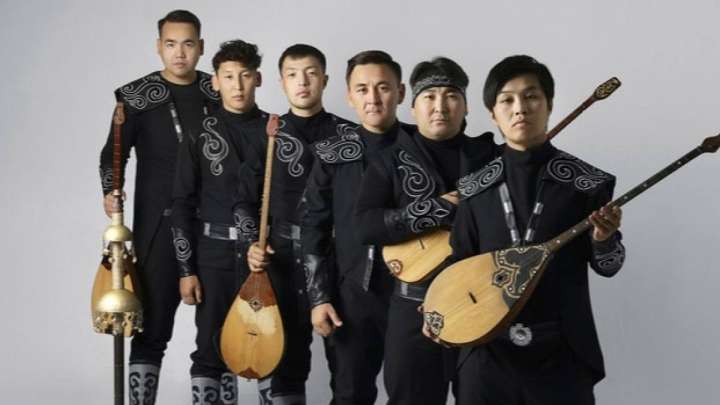 «Алатау серілері» тобы мұғалімдерге күштеп билет сатып жатыр - Дәулет Мұқаев