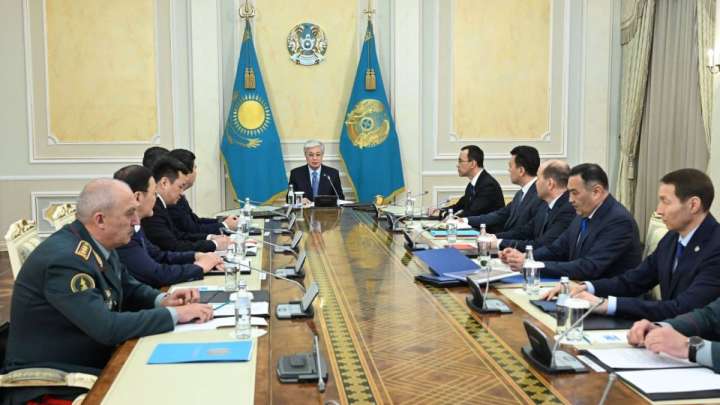 Тоқаев экономика мәселелеріне қатысты жұмыс отырысын өткізді