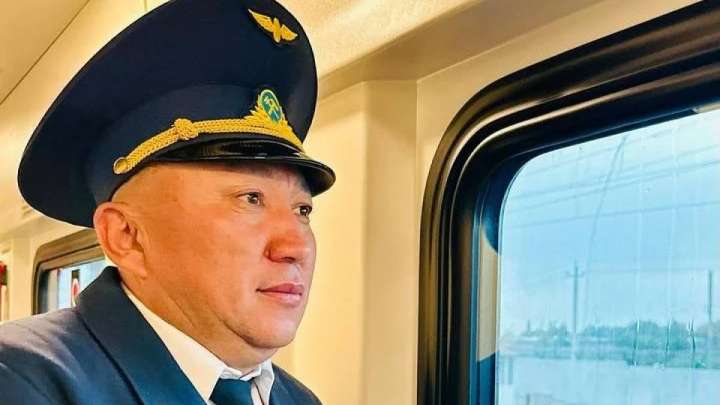 Жолсерік пойызда  9 жасар баланың өмірін сақтап қалды