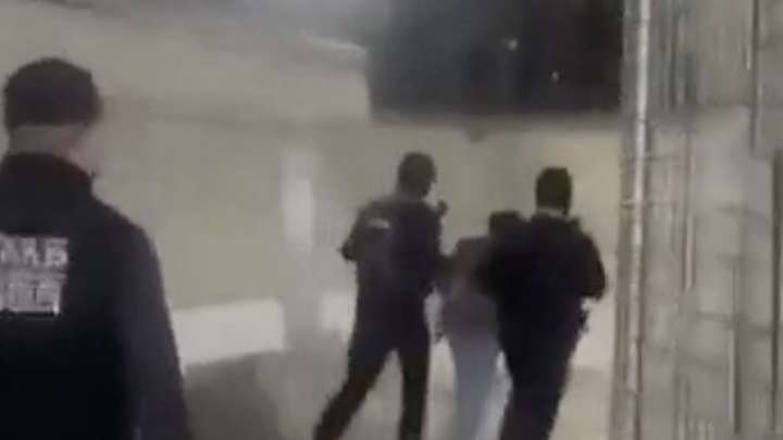 Мұғалімнен ақша бопсалаған: Шымкентте блогер ұсталды