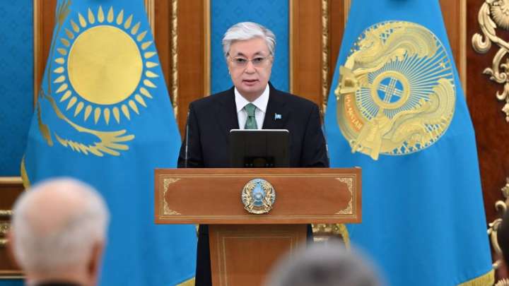 Тоқаев Иран президентіне көңіл айтты