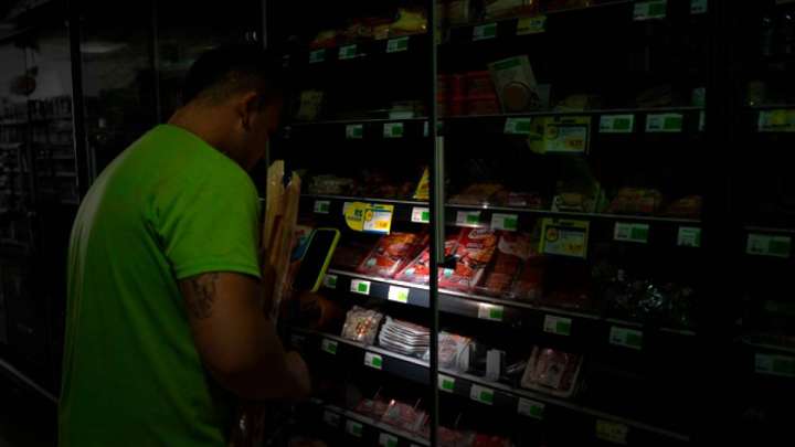 Испания мен Португалия жарықсыз қалды