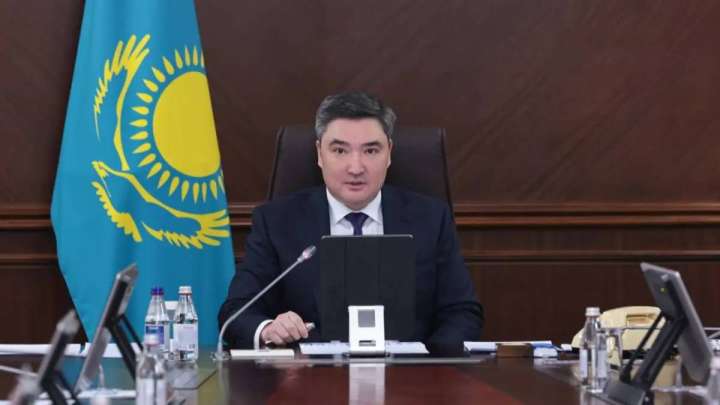 Олжас Бектенов әкімдерге кешігіп жатқан құрылыс жұмыстарын аяқтауды тапсырды