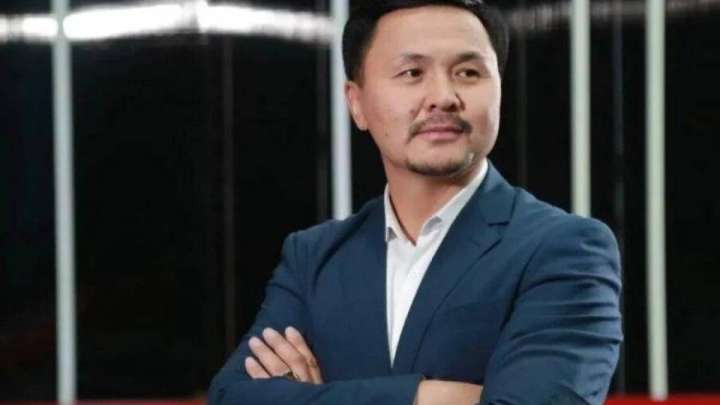 Досымжан Таңатаров: Жеке концертімде билеймін