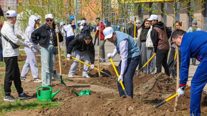 Қазақстан халқының бірлігі күніне орай экологиялық акция өтті