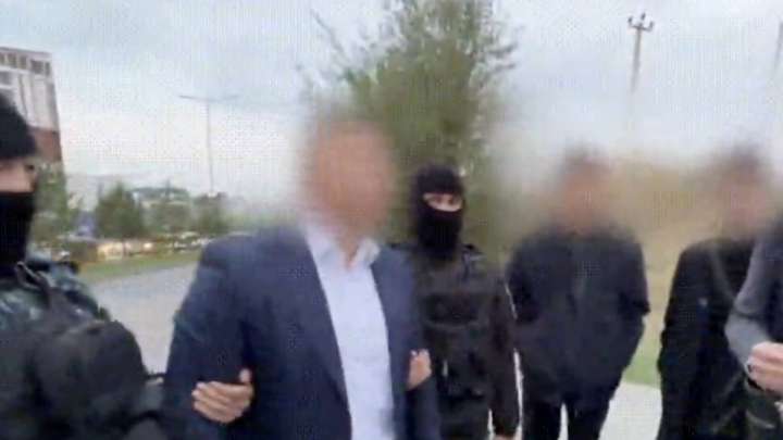 Шымкентте ХҚКО басшылығы жүргізуші куәлігін заңсыз берген