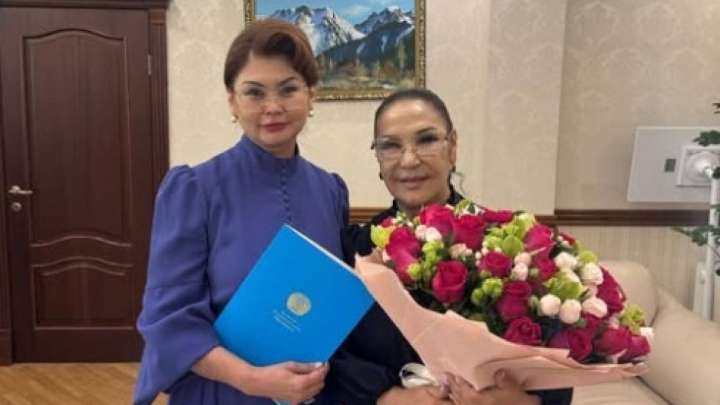 Тоқаев Майра Ілиясованы 70 жас мерейтойымен құттықтады