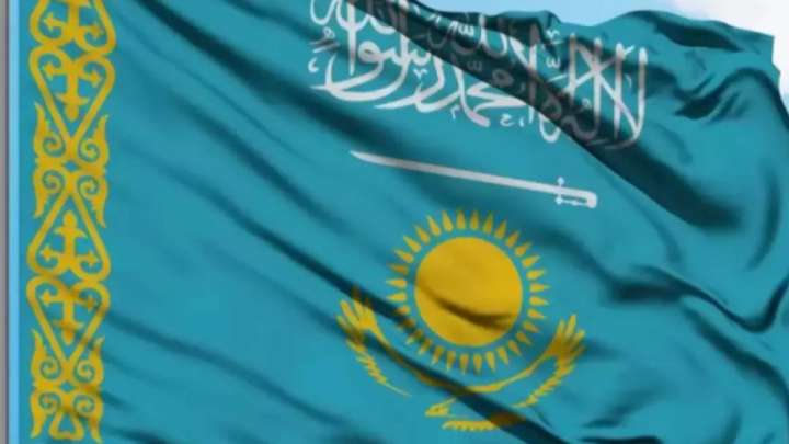 Араб жазуы бар Қазақстан туын жарнамалағандар қалай жазаланады?