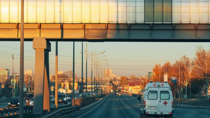 Астанада автобус оқушы қызды қағып кетті