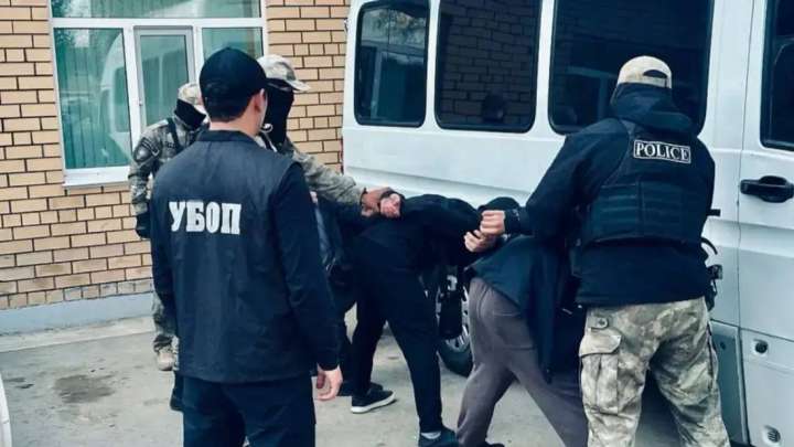 Оралда студенттен ақша бопсалаған 21 жастағы жігіт ұсталды