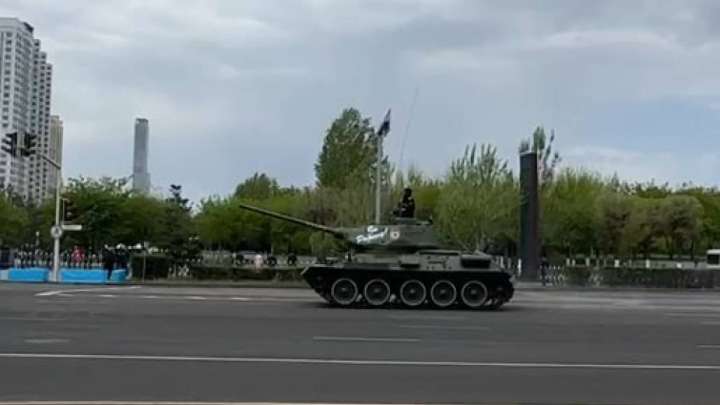 Астанада әскери парадқа дайындық қалай жүргізіліп жатыр? (фотошолу)