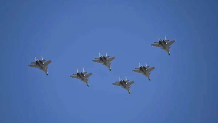 Астанадағы парадқа кімдер шақырылды