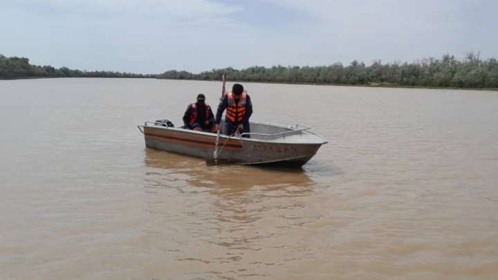 Жайыққа батқан жасөспірім үш күннен бері табылмай жатыр
