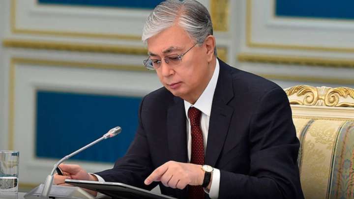 Президент Рим папасы XIV Левке құттықтау жолдады