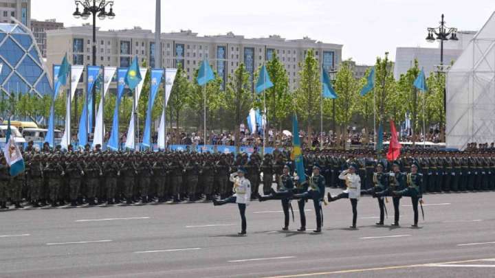 Астанада Ұлы Жеңістің 80 жылдығына арналған әскери парад қалай өтті?