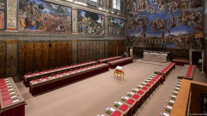 Ватиканда жаңа Рим папасын сайлау рәсімі басталды