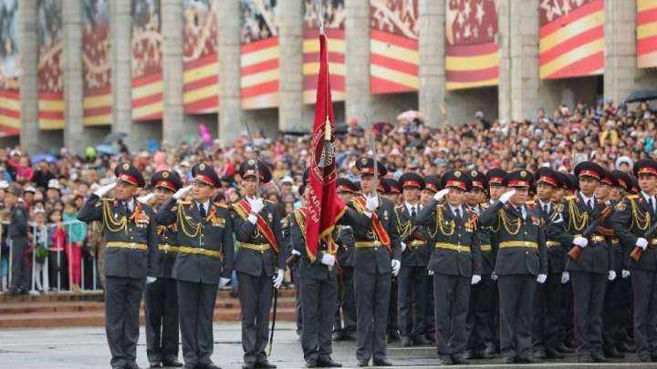 Қырғызстан мен Тәжікстанда Жеңістің 80 жылдығына арналған әскери парад өтіп жатыр