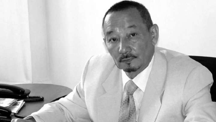 Темірхан Медетбек ғибратты ғұмырын ұлт руханиятына арнаған ақын - Тоқаев