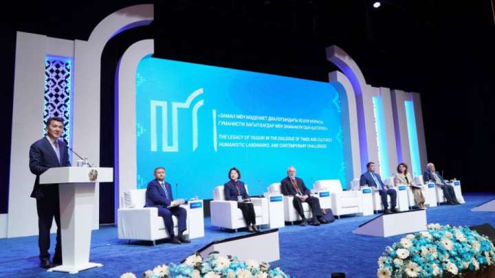 Түркістанда Ясауи мұрасына қатысты симпозиум өтіп жатыр