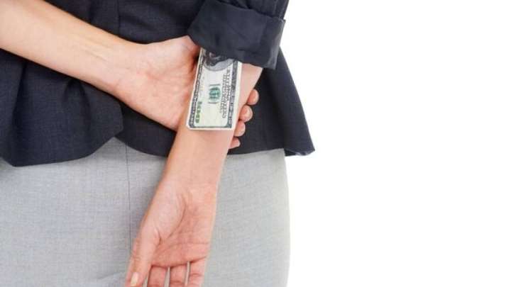 Әкім бухгалтері ақша жымқырған: соталды тергеу басталды