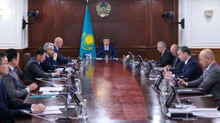 Олжас Бектенов Шетелдік инвесторлар кеңесінің аралық отырысын өткізді