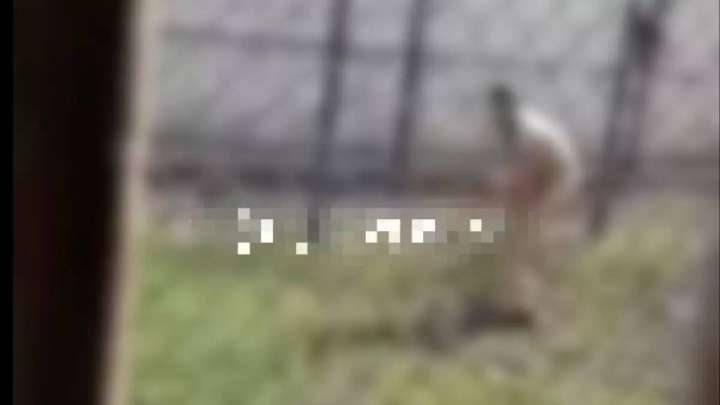 БҚО-да сотталған адамды түрмеде жалаңаш жұмыс істеткен