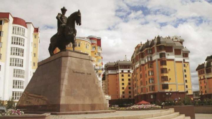 Астанада Кенесары ханның ескерткіші жөнделіп, орнына қайта орнатылды