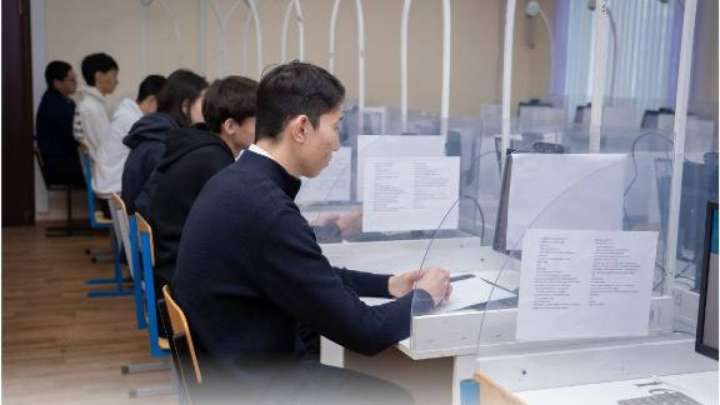 ҰБТ тапсырып жатқан талапкерлердің 66%-ы қазақ тілін таңдаған