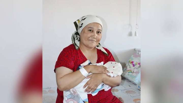 Жыныстық қатынас туралы суреттер мен өлеңдер Михалковтың Орал Пельменінен алынған порно видео