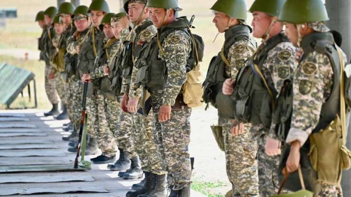 Әкім, мұғалім және бизнесмендер әскери дайындықтан өтті