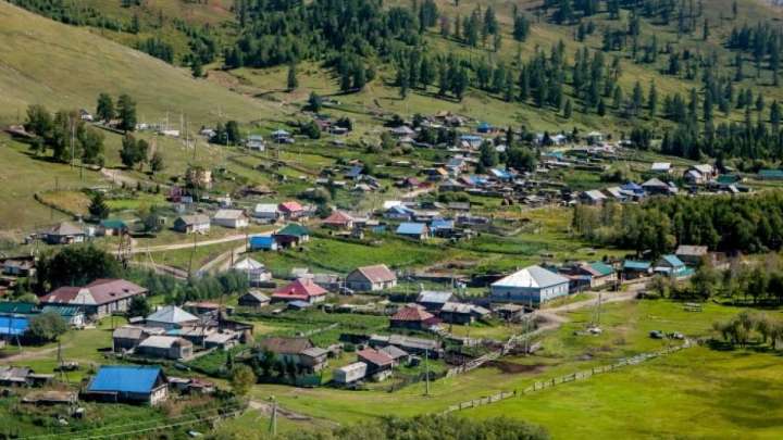 «Ауыл — ел бесігі», «Қалалардың шеткі аумақтарын дамыту» бағдарламалары жабылады-Жұманғарин